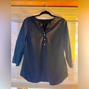 Talbots non iron women’s button down, navy, size L, 3/4 sleeve